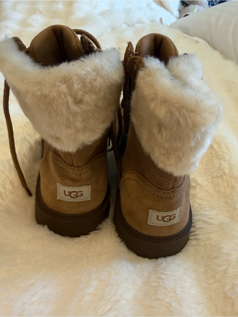 UGG Chestnut Suede Shearling Lace-Up Ankle Boots - Chestnut & Cream